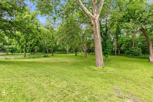 688 64th Street, Des Moines, IA 50312