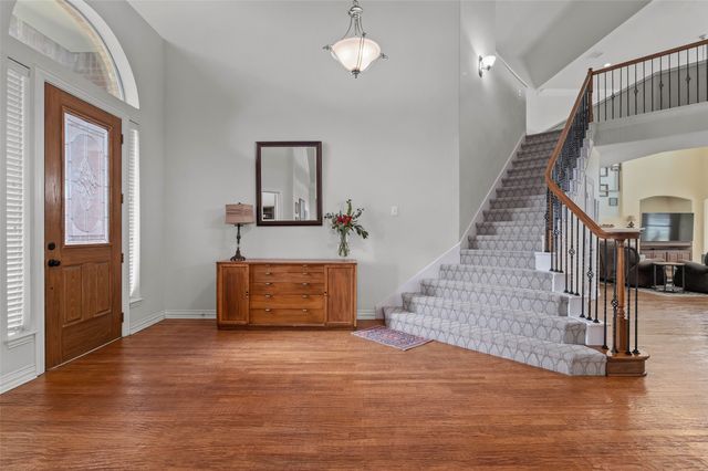 1100 Durango Circle, Shady Shores, TX 76208