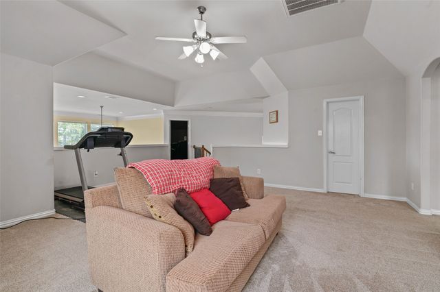 1100 Durango Circle, Shady Shores, TX 76208