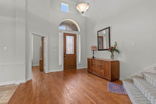 1100 Durango Circle, Shady Shores, TX 76208