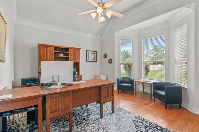 1100 Durango Circle, Shady Shores, TX 76208