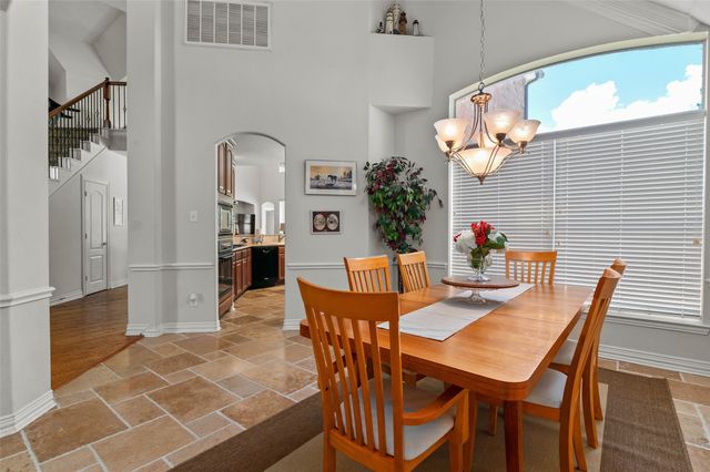 1100 Durango Circle, Shady Shores, TX 76208