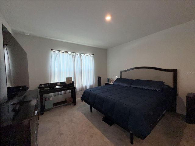 1204 PORT BLUE WAY, Lady Lake, FL 32159