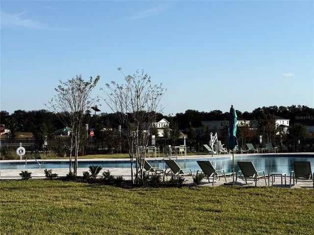 1204 PORT BLUE WAY, Lady Lake, FL 32159