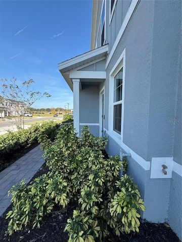 1204 PORT BLUE WAY, Lady Lake, FL 32159