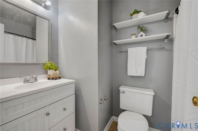 14723 Beacon Hill Ct, Midlothian, VA 23112