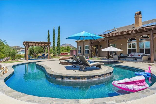 37395 Eden Garden Court, Temecula, CA 92592