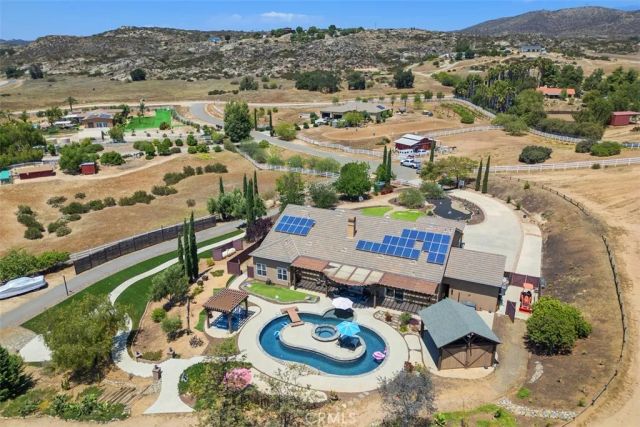 37395 Eden Garden Court, Temecula, CA 92592