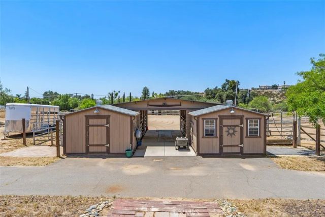 37395 Eden Garden Court, Temecula, CA 92592