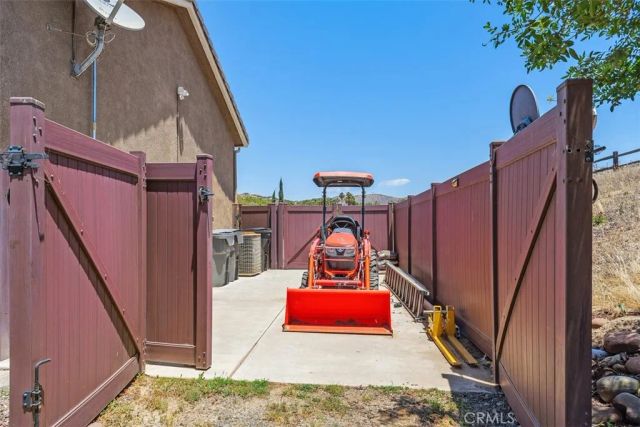 37395 Eden Garden Court, Temecula, CA 92592