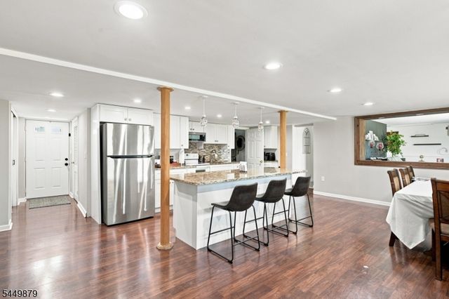 5 Anna Marie Ct, Fairfield Twp., NJ 07004