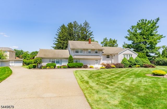 5 Anna Marie Ct, Fairfield Twp., NJ 07004