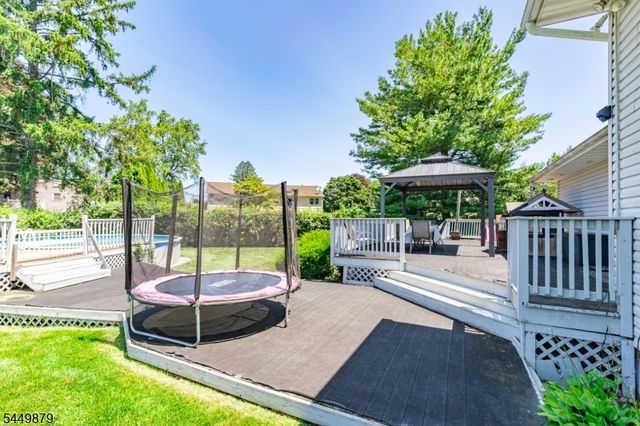 5 Anna Marie Ct, Fairfield Twp., NJ 07004