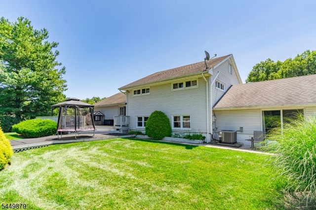 5 Anna Marie Ct, Fairfield Twp., NJ 07004