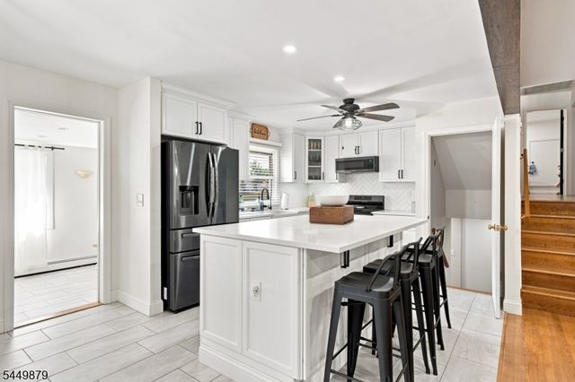 5 Anna Marie Ct, Fairfield Twp., NJ 07004