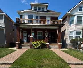 4646 Pacific Street, Detroit, MI 48204