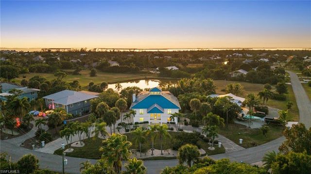 7507 Grande Pine RD, Bokeelia, FL 33922