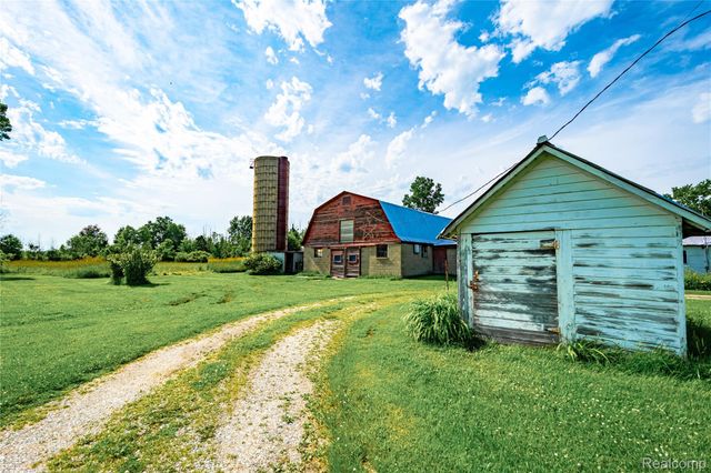 8384 Imlay City Road, Kenockee Township, MI 48006