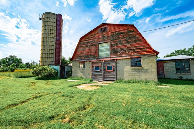 8384 Imlay City Road, Kenockee Township, MI 48006