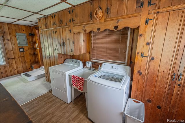 8384 Imlay City Road, Kenockee Township, MI 48006