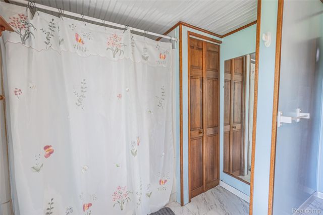 8384 Imlay City Road, Kenockee Township, MI 48006