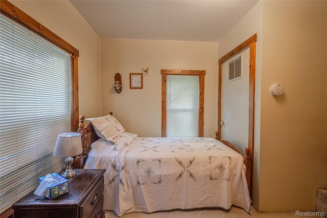 8384 Imlay City Road, Kenockee Township, MI 48006