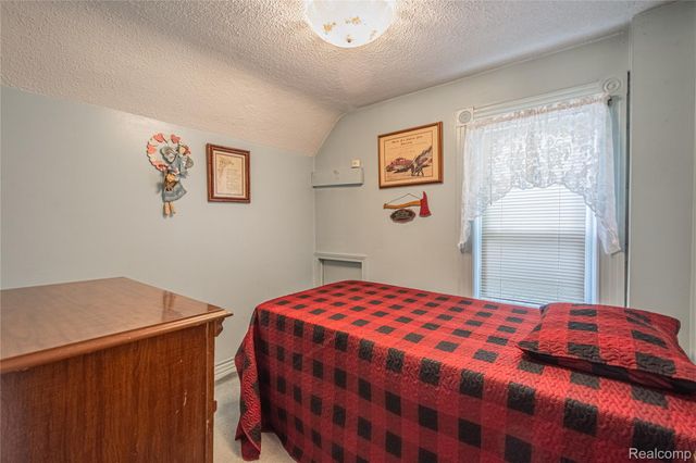 8384 Imlay City Road, Kenockee Township, MI 48006