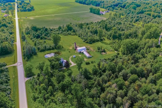 8384 Imlay City Road, Kenockee Township, MI 48006