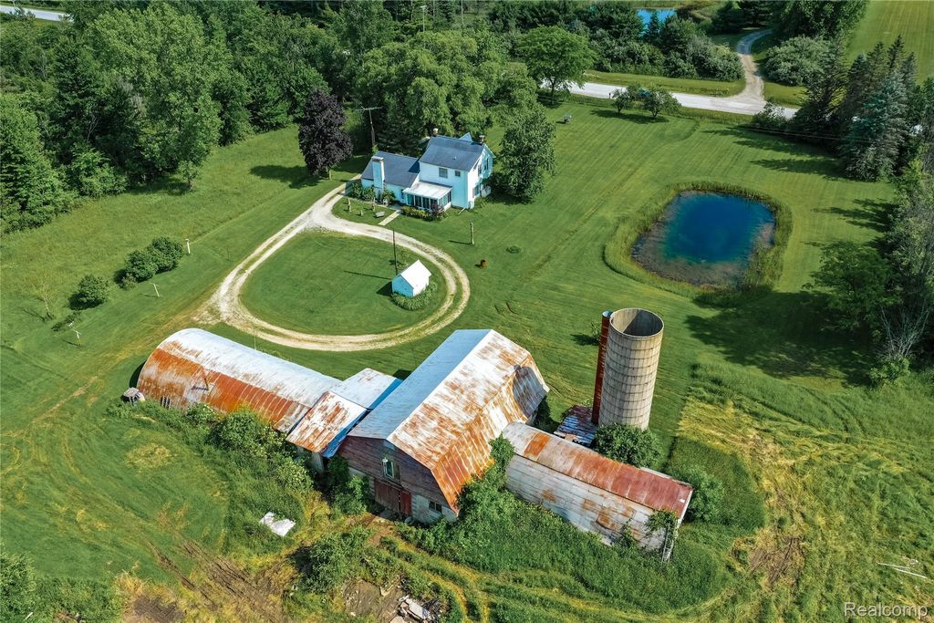 8384 Imlay City Road, Kenockee Township, MI 48006