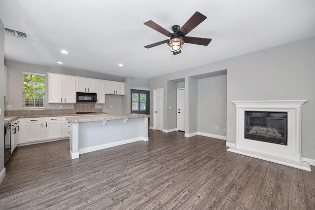 5222 Loki Ln, Stockton, CA 95219