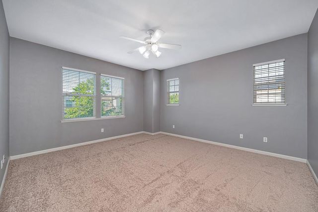 5222 Loki Ln, Stockton, CA 95219