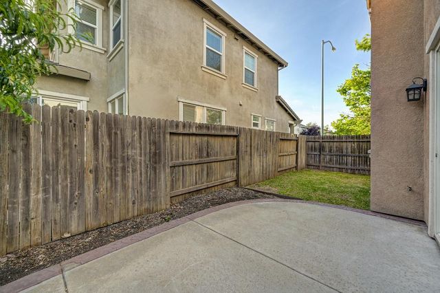 5222 Loki Ln, Stockton, CA 95219