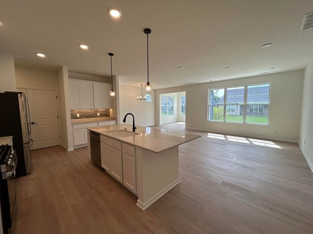 3201 Viridian Way, Valparaiso, IN 46385