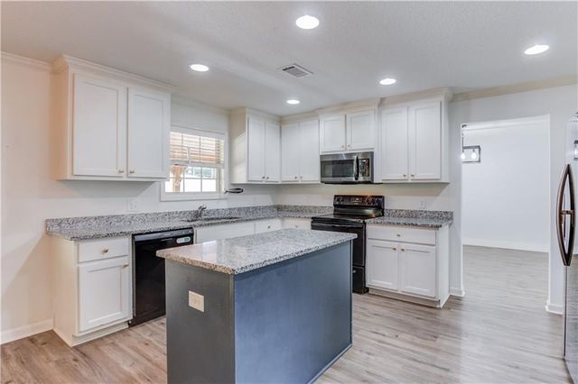 731 Peachtree Road, Jefferson, GA 30549