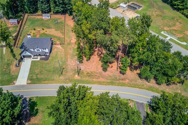 731 Peachtree Road, Jefferson, GA 30549