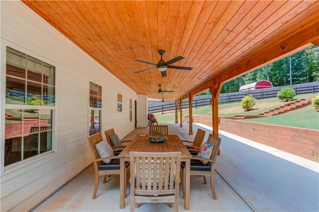 731 Peachtree Road, Jefferson, GA 30549