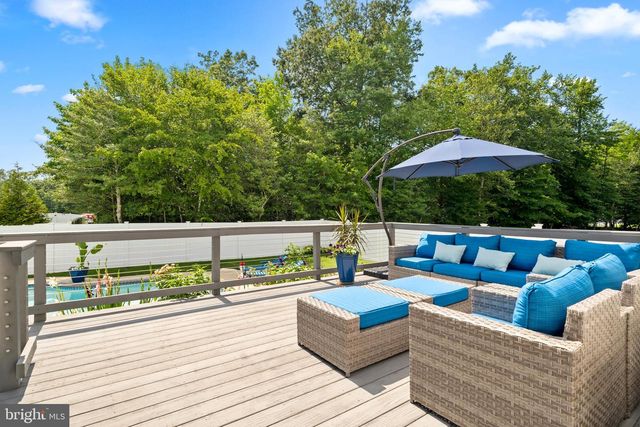 6879 S ZELKOVA CT, La Plata, MD 20646