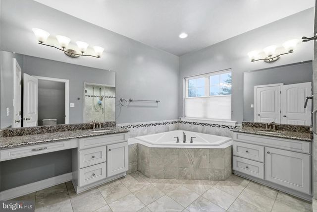 6879 S ZELKOVA CT, La Plata, MD 20646