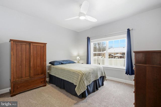 6879 S ZELKOVA CT, La Plata, MD 20646