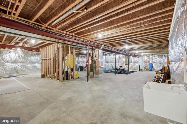 6879 S ZELKOVA CT, La Plata, MD 20646