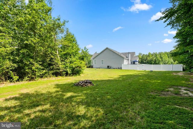 6879 S ZELKOVA CT, La Plata, MD 20646