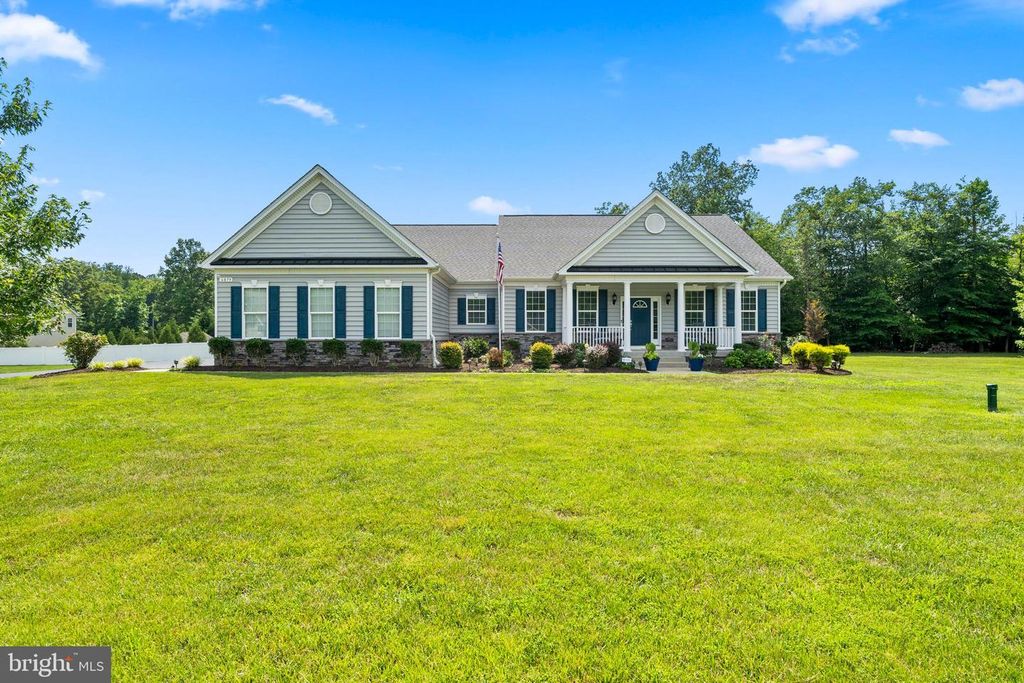 6879 S ZELKOVA CT, La Plata, MD 20646