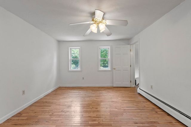 90 Royalston Rd, Phillipston, MA 01331