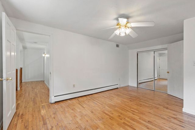 90 Royalston Rd, Phillipston, MA 01331