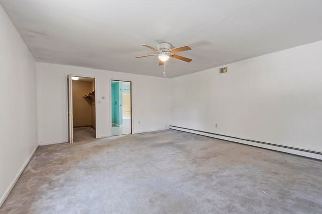 90 Royalston Rd, Phillipston, MA 01331