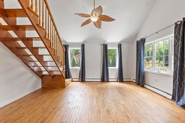 90 Royalston Rd, Phillipston, MA 01331