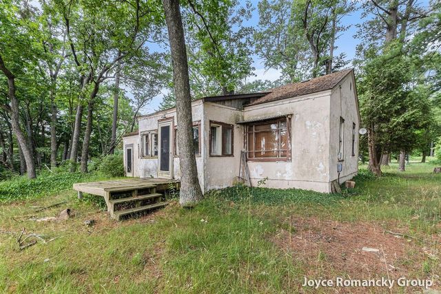 5752 E 52nd Street, Newaygo, MI 49337