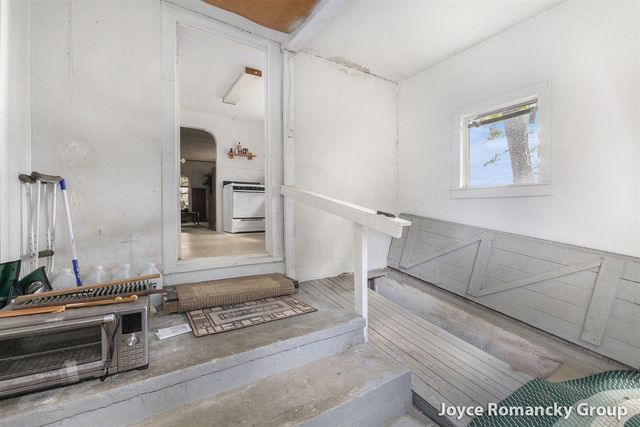 5752 E 52nd Street, Newaygo, MI 49337