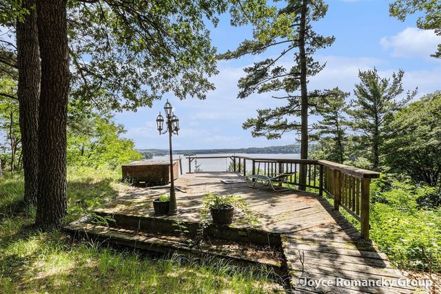 5752 E 52nd Street, Newaygo, MI 49337