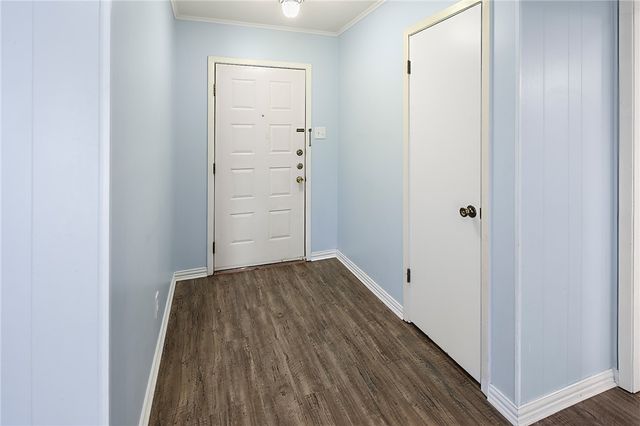 4305 Woodbriar Drive, Bryan, TX 77802
